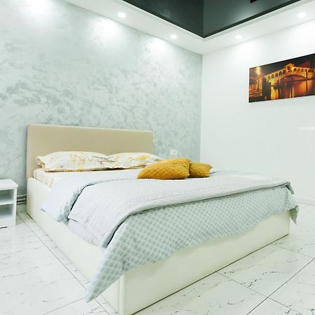 Archi'S Apartament Галац Екстер'єр фото